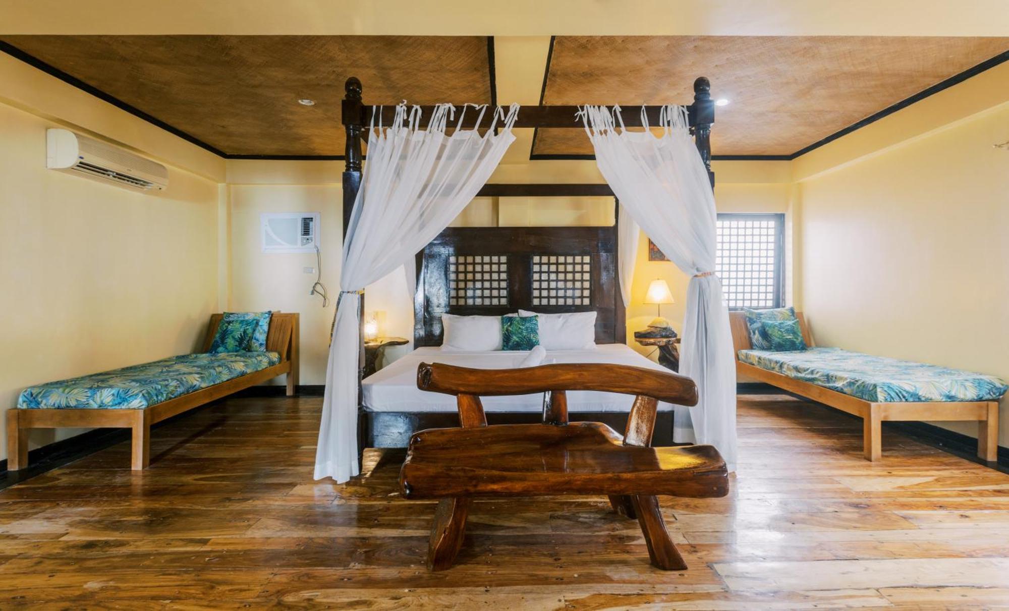 Nabulao Beach Resort Hinoba-an Buitenkant foto