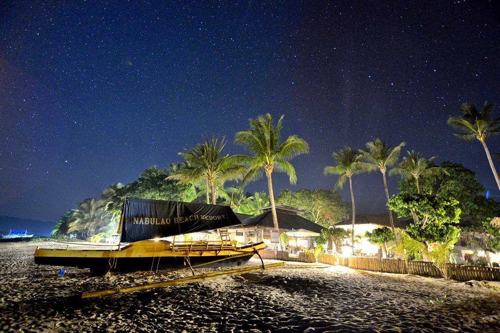 Nabulao Beach Resort Hinoba-an Buitenkant foto