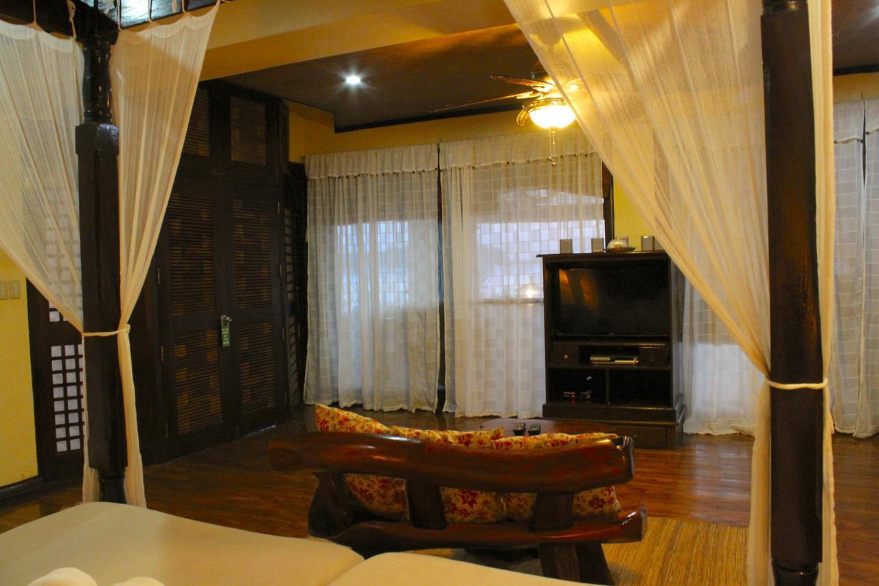 Nabulao Beach Resort Hinoba-an Buitenkant foto