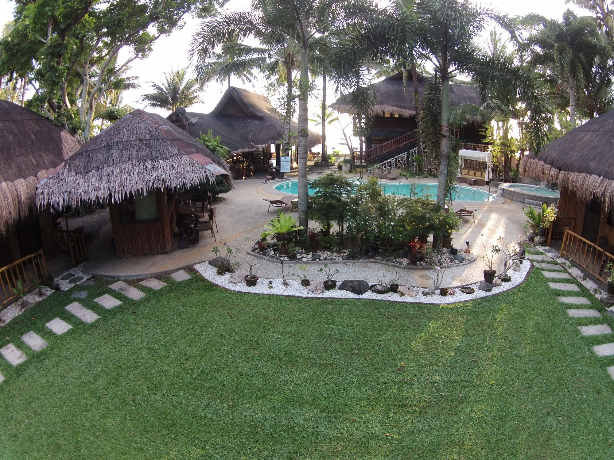 Nabulao Beach Resort Hinoba-an Buitenkant foto